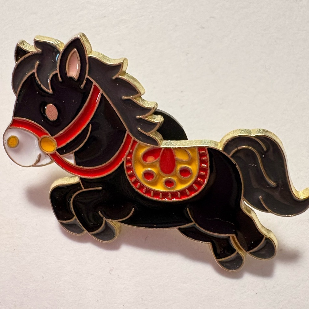 Elegant Black and Red Horse Brooch
